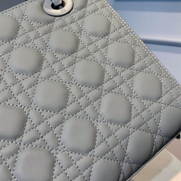 DIOR MEDIUM LADY DIOR BAG - Image 7