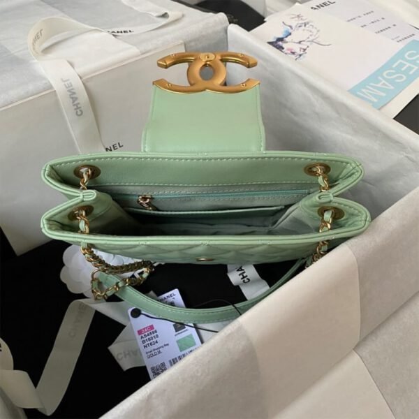 CHANEL 24C - Image 8